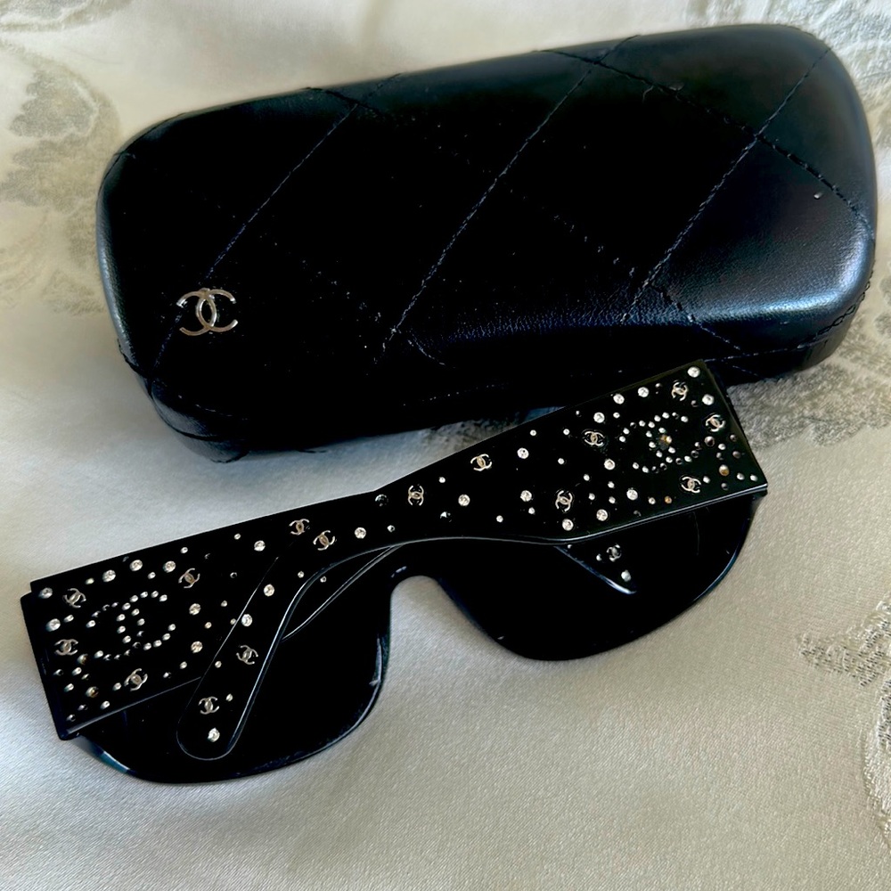 Authentic Chanel black sunglasses with Swarovski crystal detail